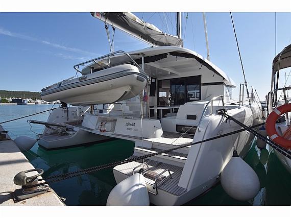 Lagoon 42