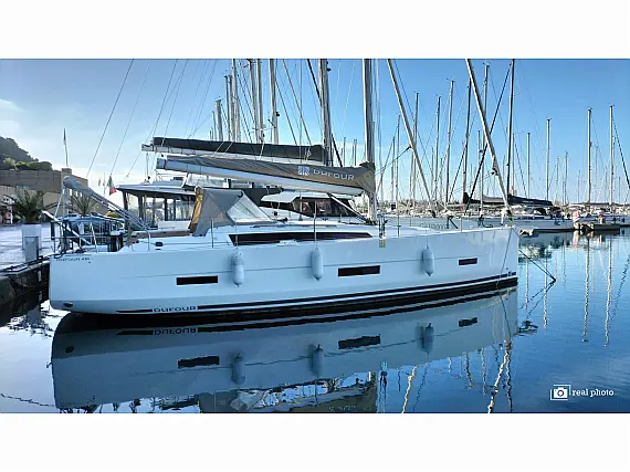 Dufour 430