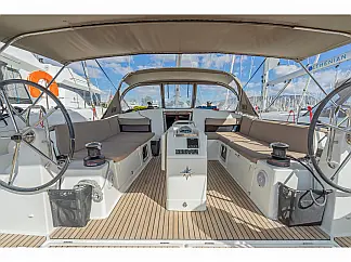 Sun Odyssey 490 4 cabins - External image