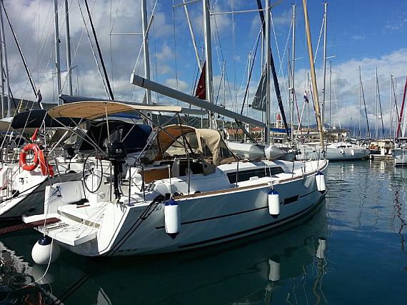 Dufour 350 GL  