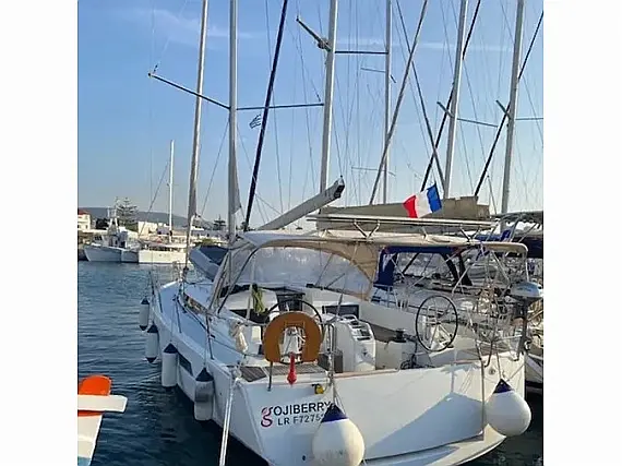 Sun Odyssey 440
