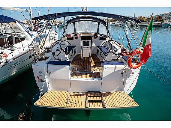 Sun Odyssey 449