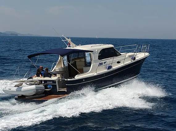 ADRIANA 36 BT (11)