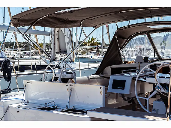 Dufour 430 Grand Large