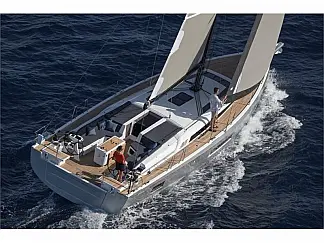 Oceanis 51.1 - External image