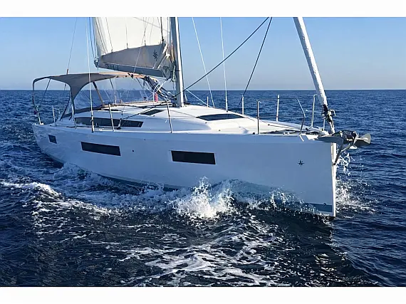Sun Odyssey 440
