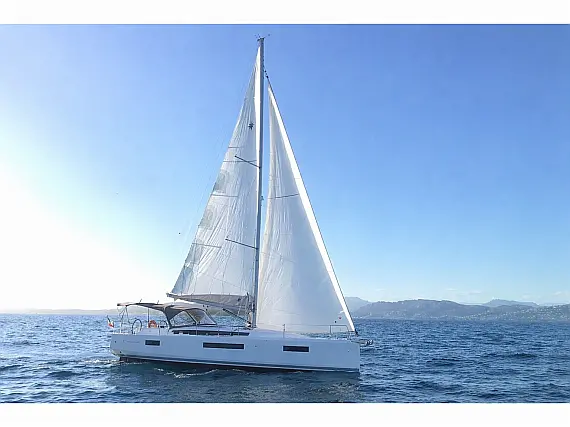 Sun Odyssey 440