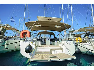 Sun Odyssey 490 - External image