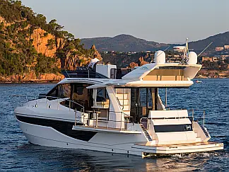 Galeon 460 Fly - External image