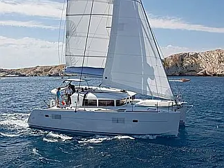Lagoon 400 - External image