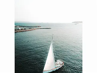 Oceanis 45/3 - External image