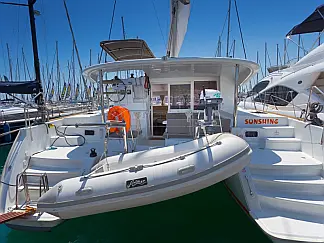 Lagoon 400 S2 - External image