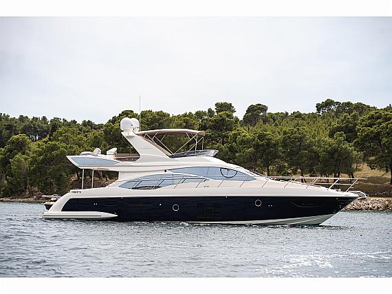 Azimut 58 Fly