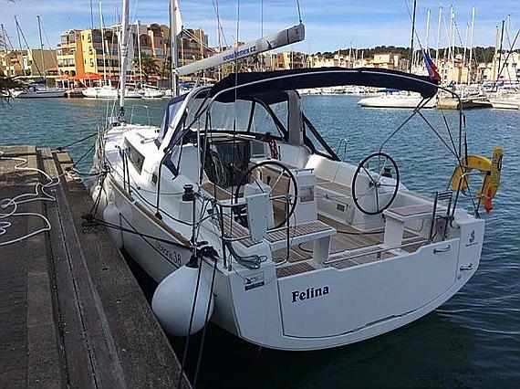 Oceanis 38