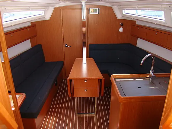 Bavaria 33 Cruiser - Immagine interna