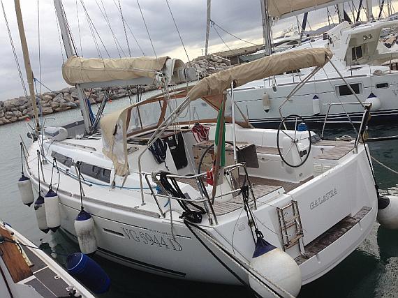 Dufour 405
