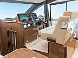 Sealine F430  - Internal image