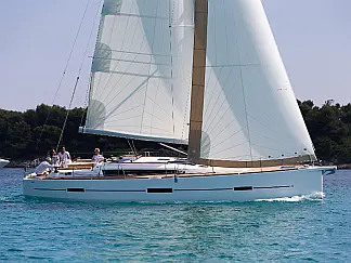 Dufour 460 Grand Large - External image