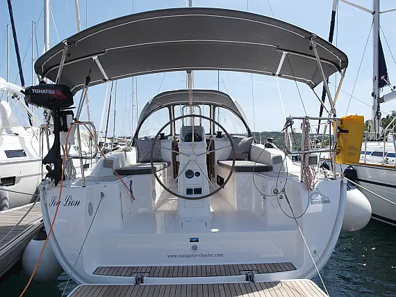 Bavaria Cruiser 33 - Immagine esterna