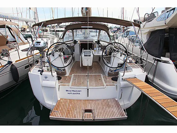 Sun Odyssey 469