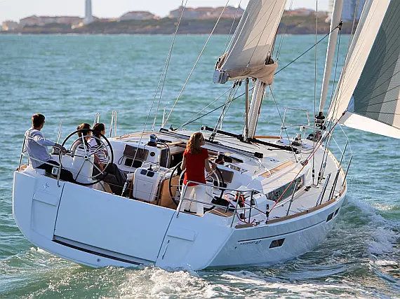 Sun Odyssey 469