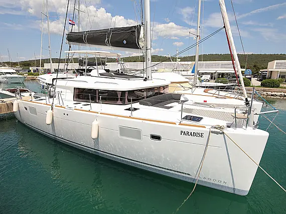 Lagoon 450 F