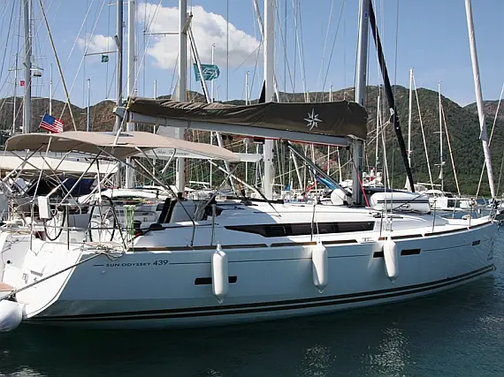 Sun Odyssey 439