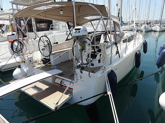 Sun Odyssey 380