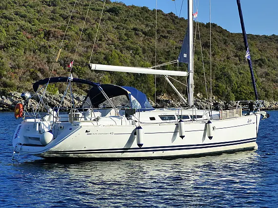 Sun Odyssey 45