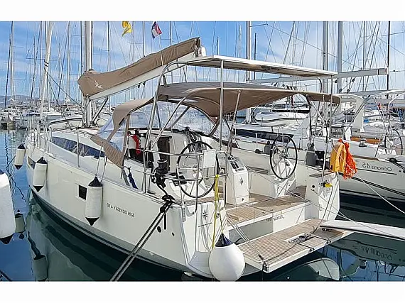 Sun Odyssey 410 - Immagine esterna