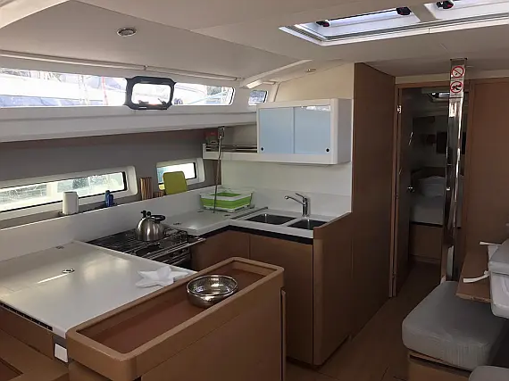 Sun Odyssey 440/3cab. - Immagine interna