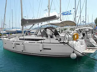 Sun Odyssey 419 - External image