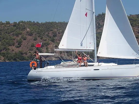 Oceanis 37