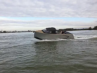Maxima 840  - External image
