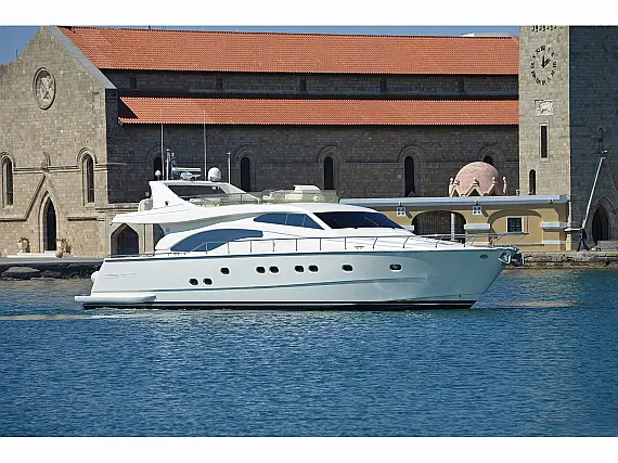 Ferretti 68
