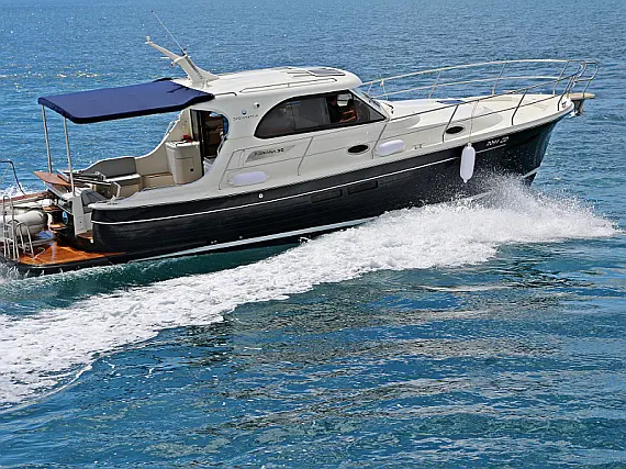 ADRIANA 36 BT (16)