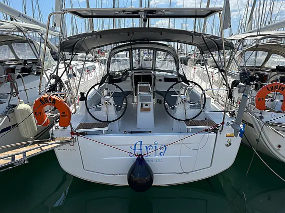 Oceanis 34.1