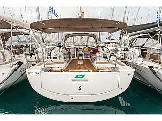 Oceanis 41.1 - External image