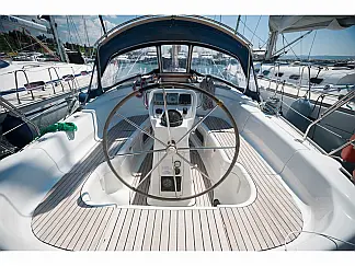 Bavaria 38 Cruiser - External image