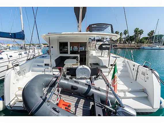 Lagoon 40