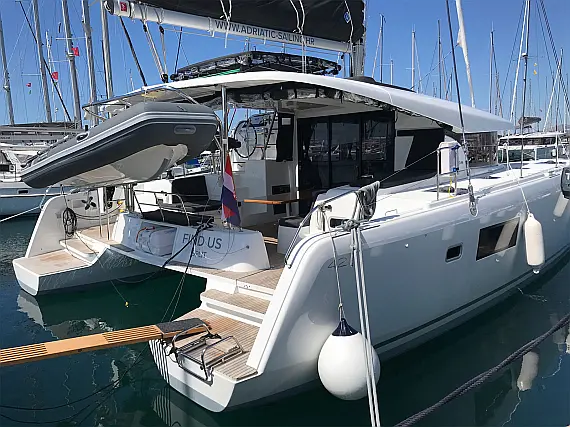Lagoon 42 owner version - External image