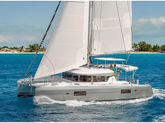 Lagoon 42 