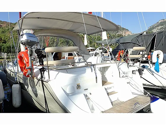 Elan 444 Impression