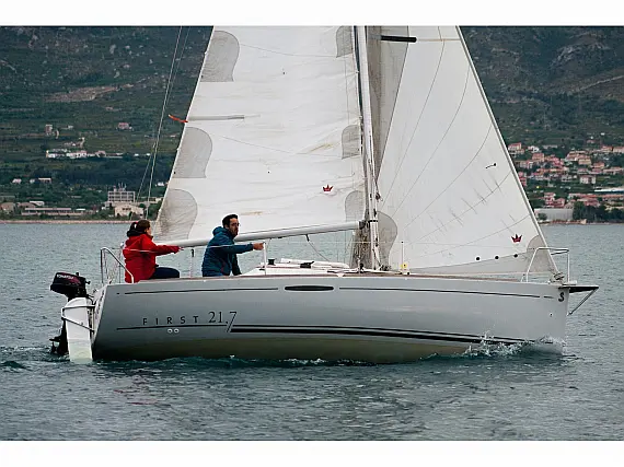 Beneteau First 21.7 - [External image]