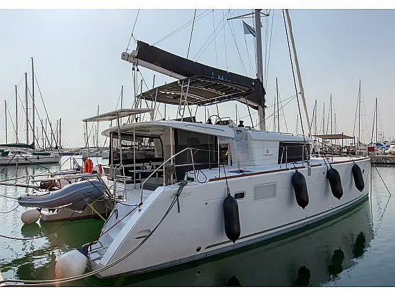 Lagoon 450  Flybridge
