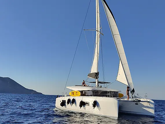 Lagoon 42