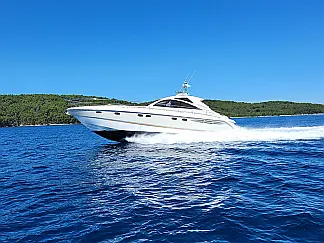 Fairline Targa 52 GT - External image