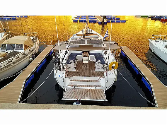 Bavaria Cruiser 51