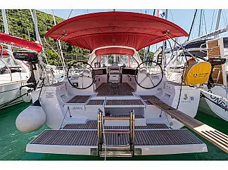 Oceanis 48 - External image