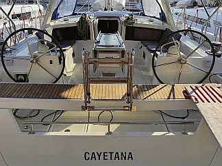Oceanis 48 - External image